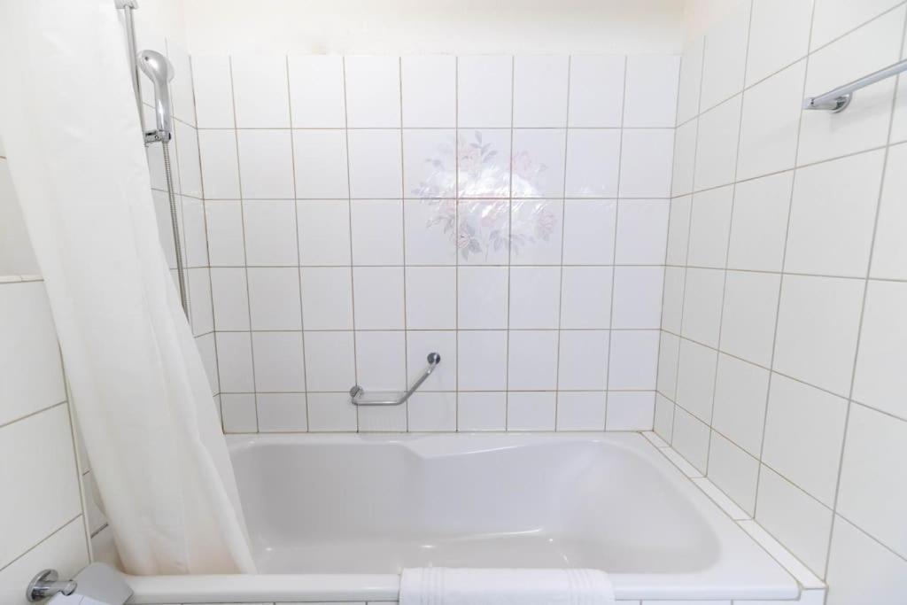 Executive 1 Bedroom Flat, City Center チューリッヒ エクステリア 写真